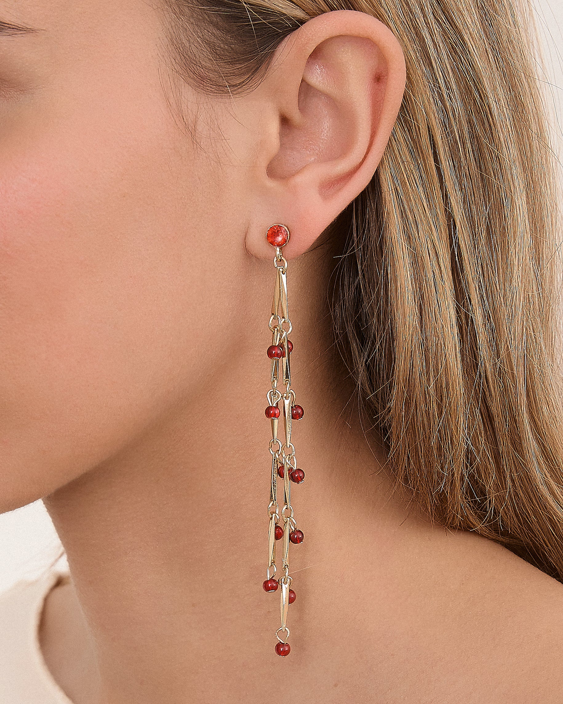 MIM Bisutería UNICA PENDIENTE PRUNE BURDEOS