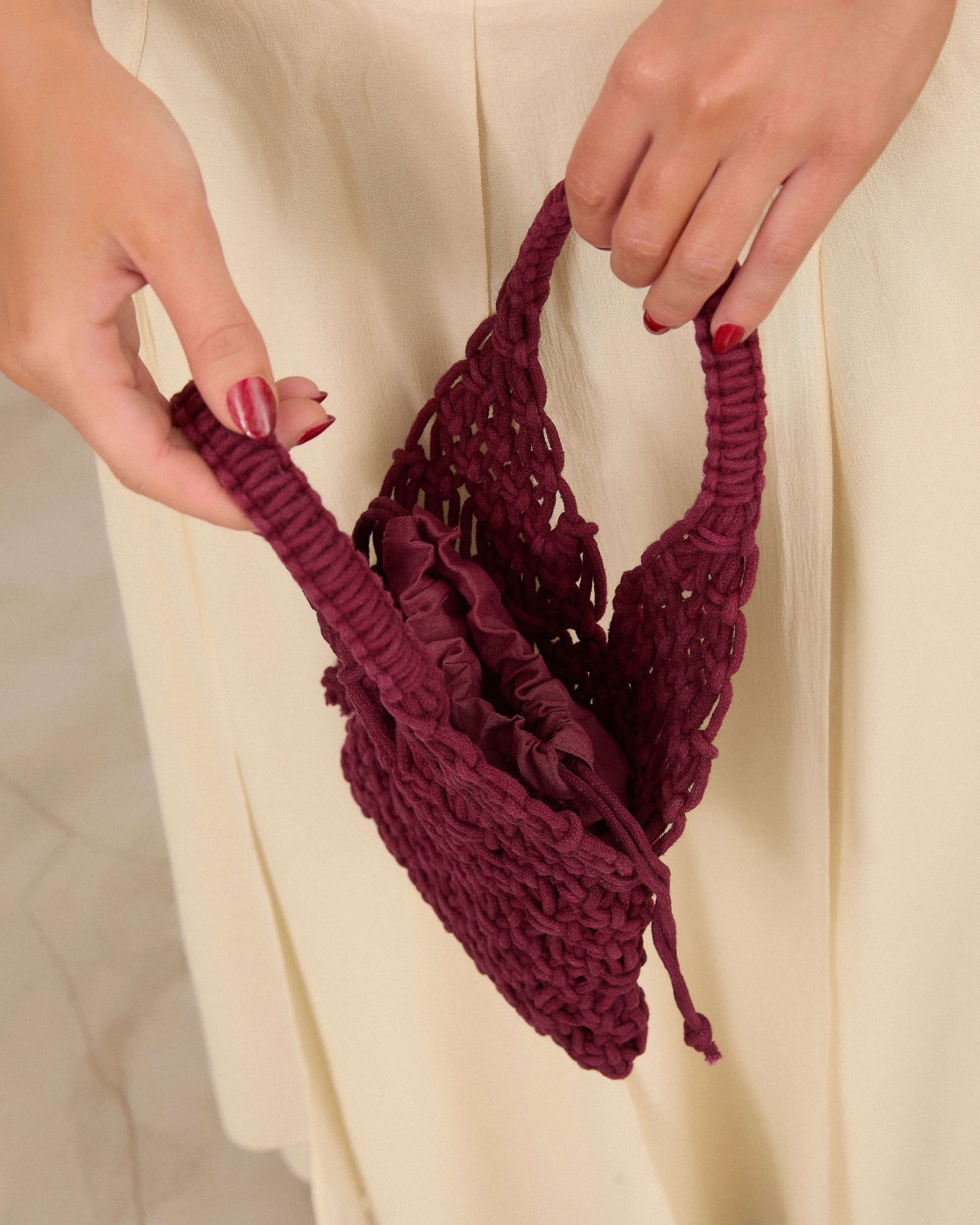 MIM Bolso UNICA KYE BAG BURDEOS