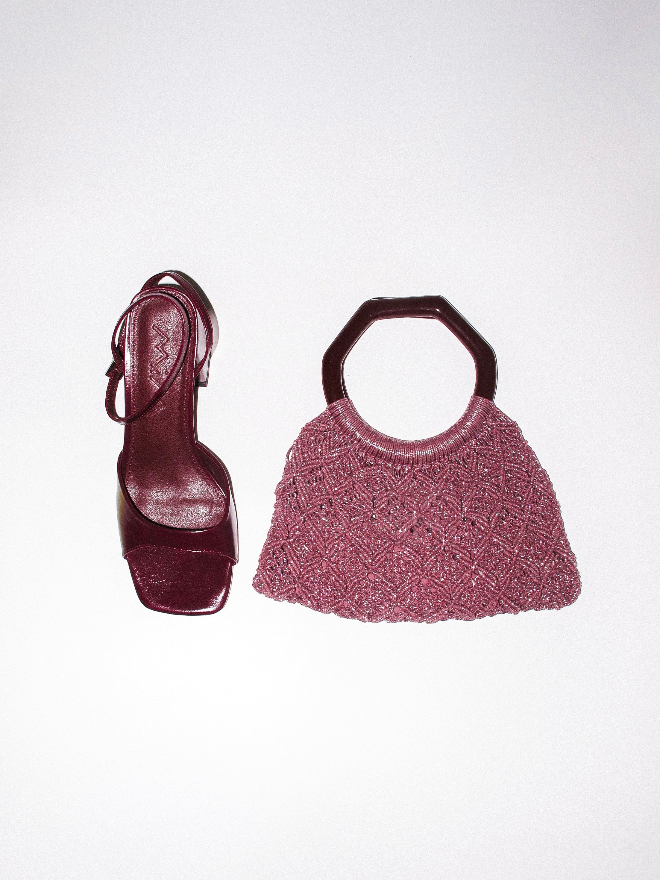 MIM Bolso UNICA PIPA BAG BERENJENA