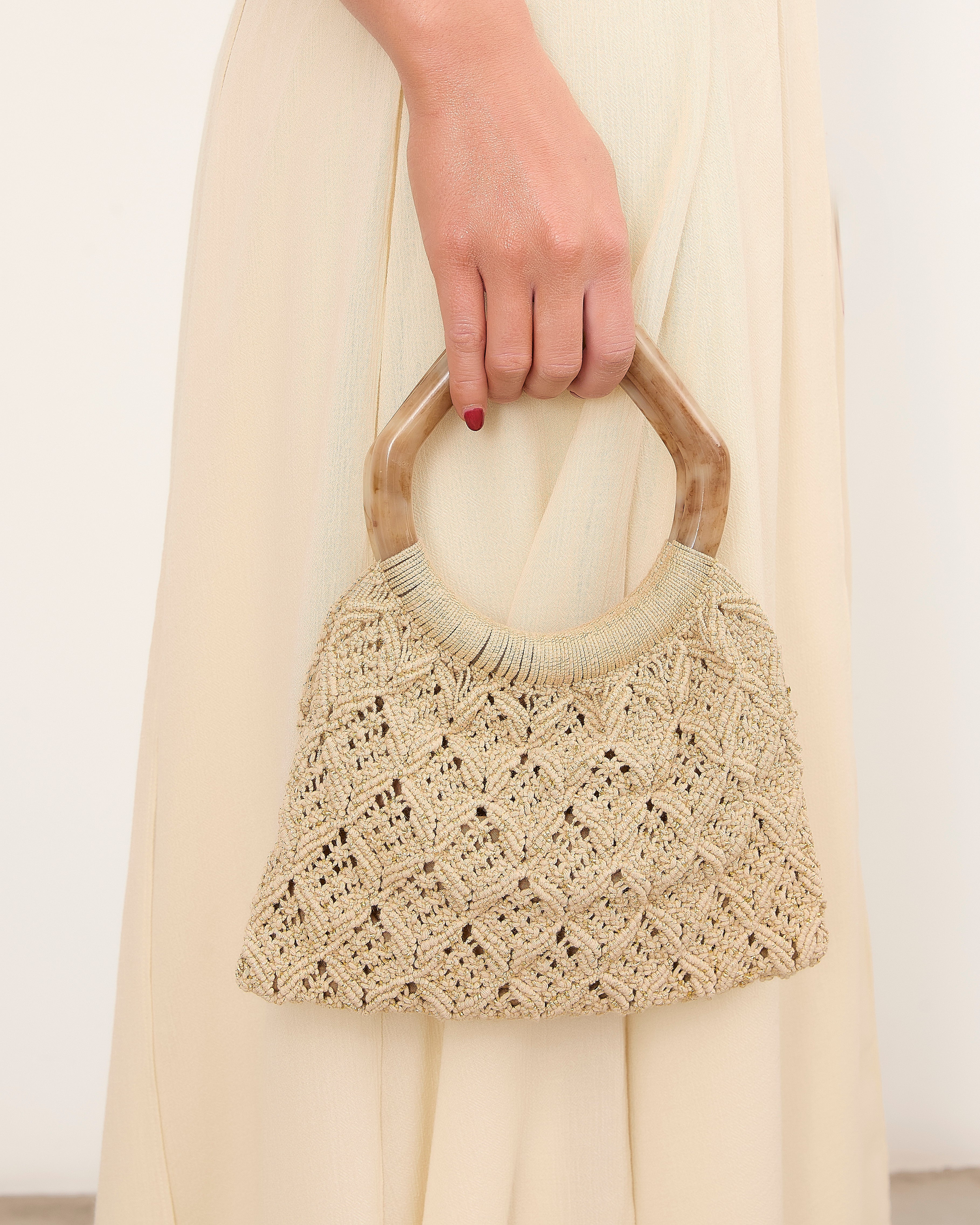 MIM Bolso UNICA PIPA BAG DORADO