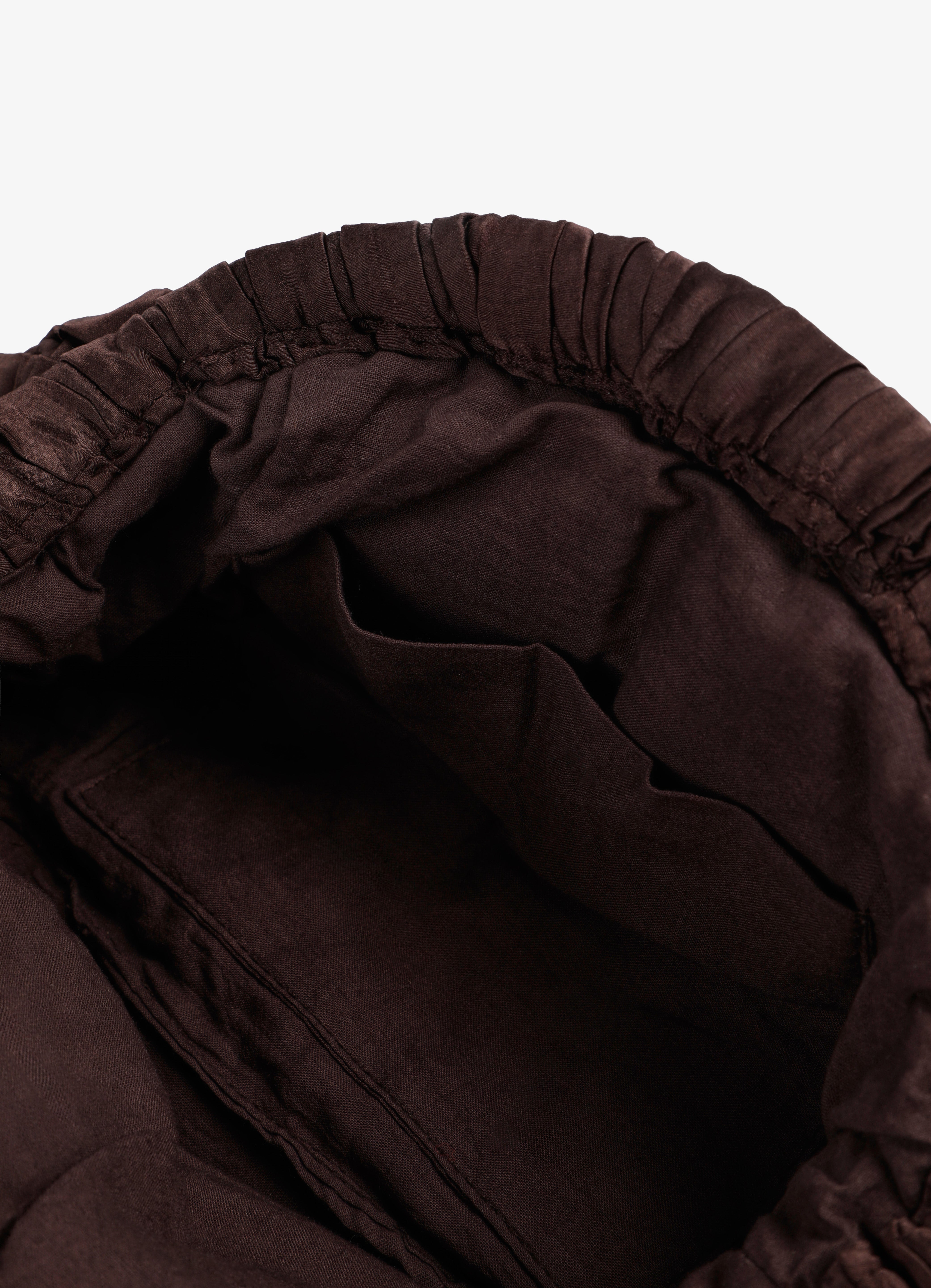 MIM Bolso UNICA POT BAG CHOCOLATE