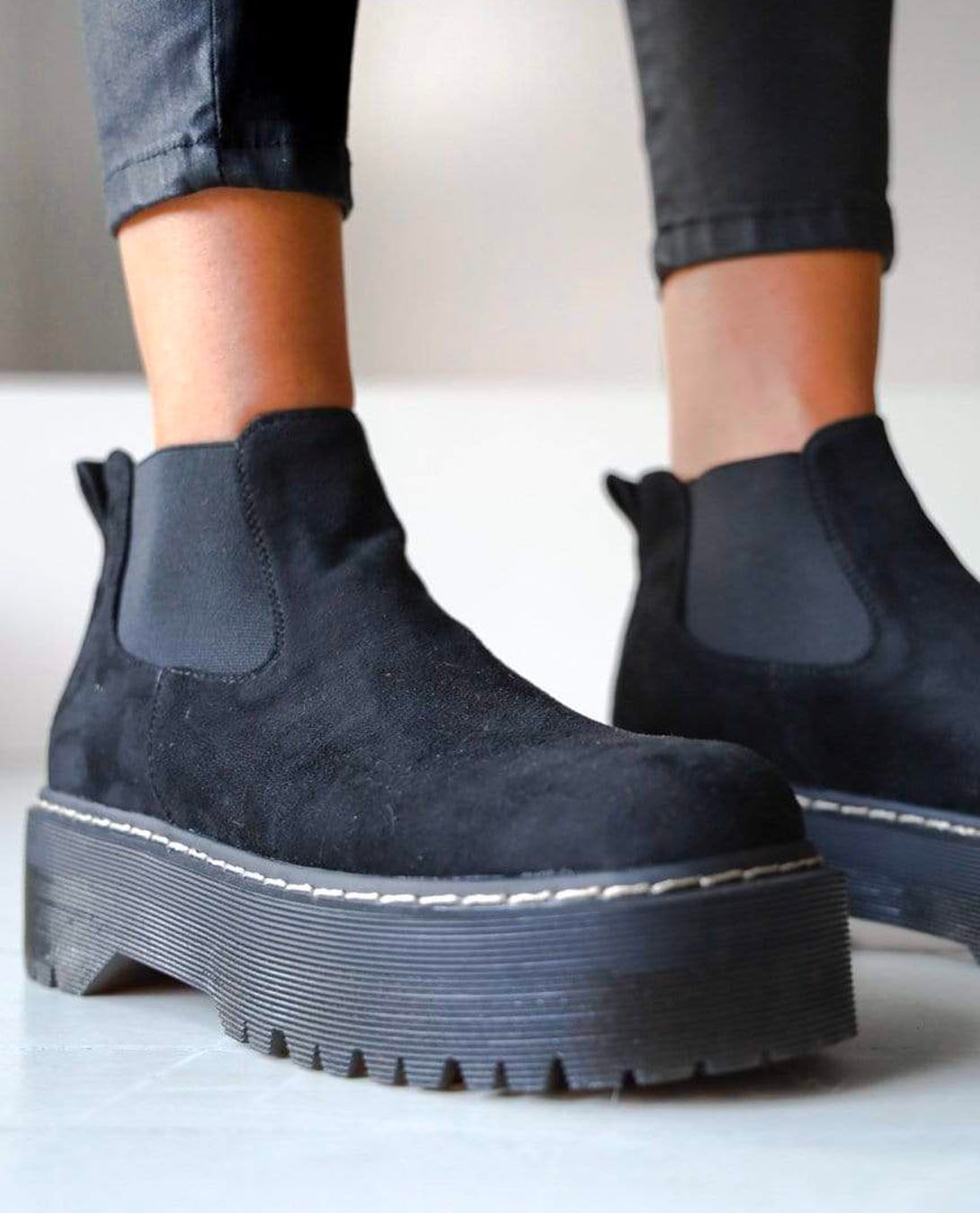 MIM Botas y botines CÓMIC NEGRO