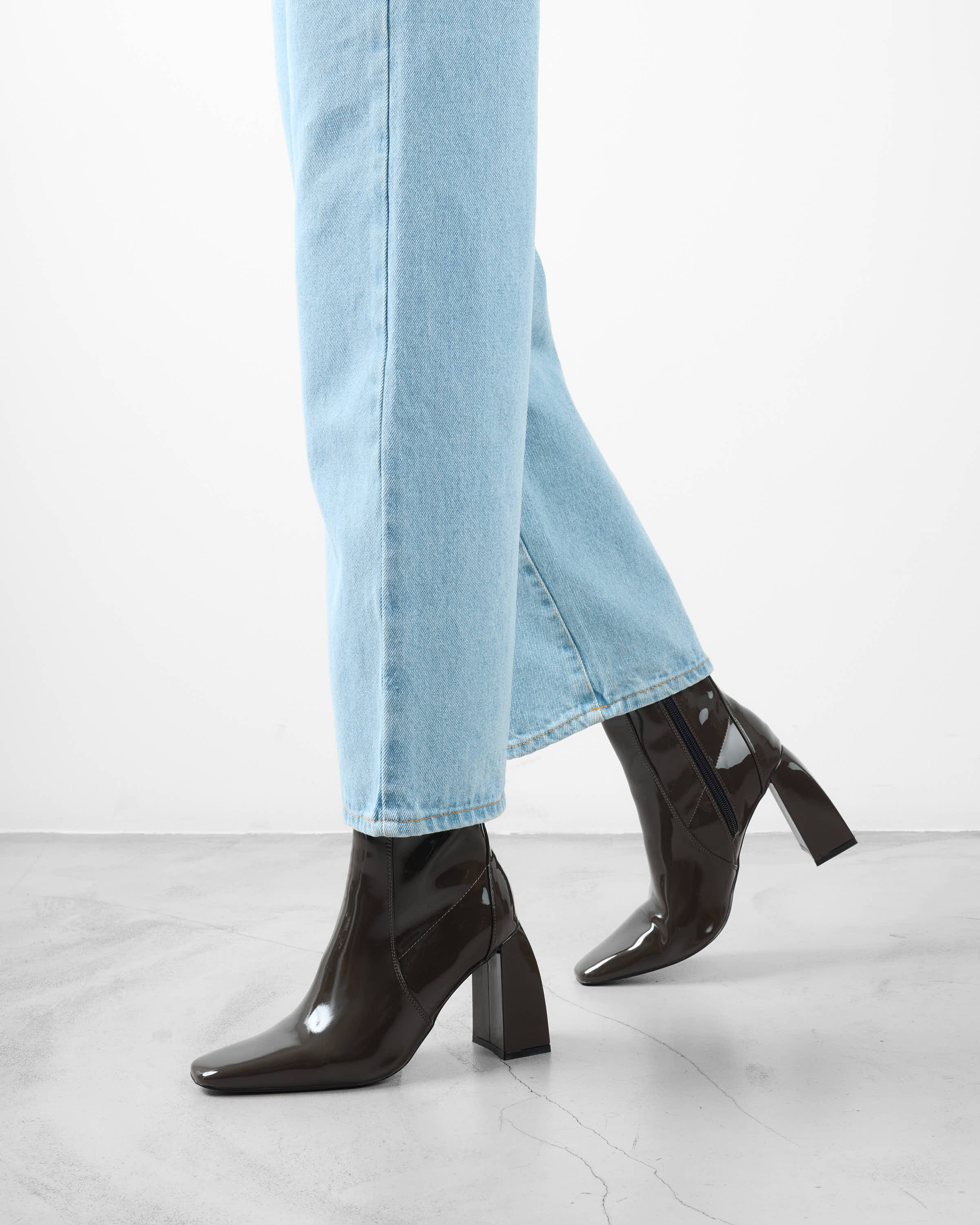 Botines Desire Shop Botas Public Desire Black Croc Effect Platform