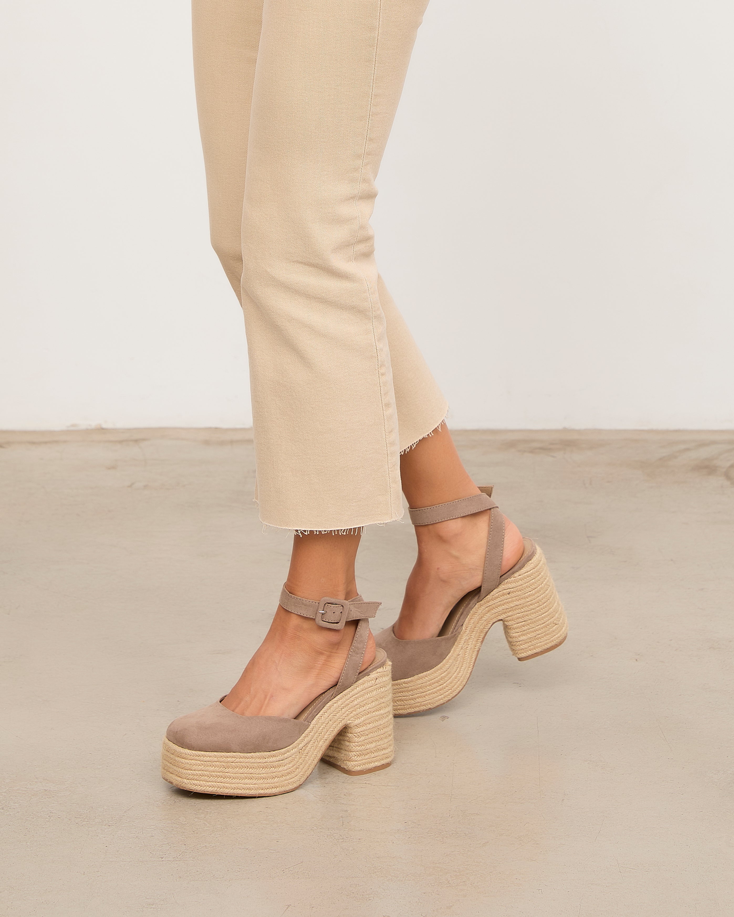 MIM Esparto Tina Topo Straw