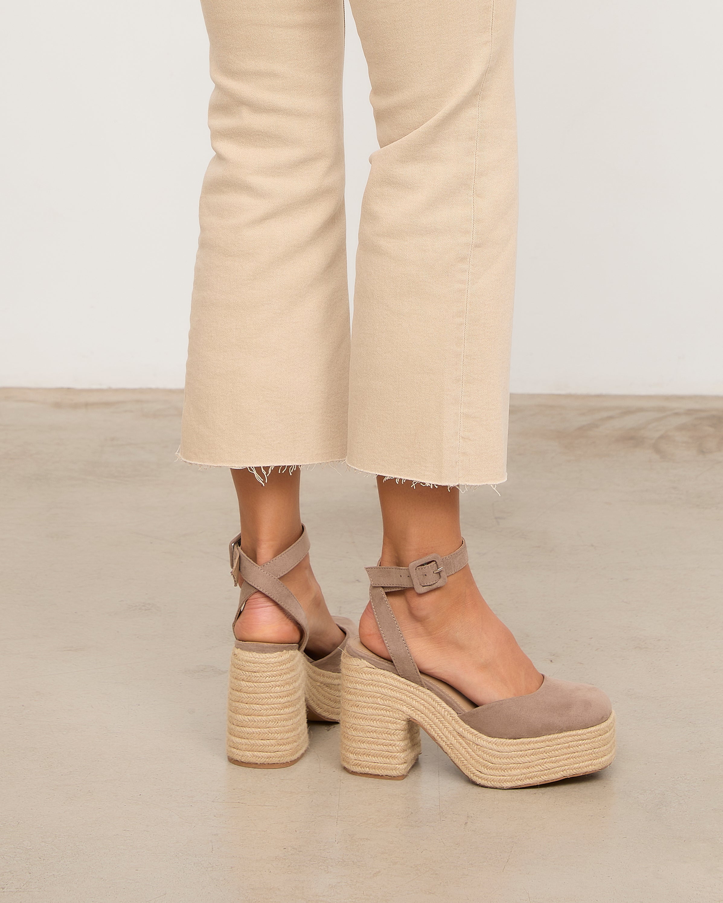 MIM Esparto Tina Topo Straw