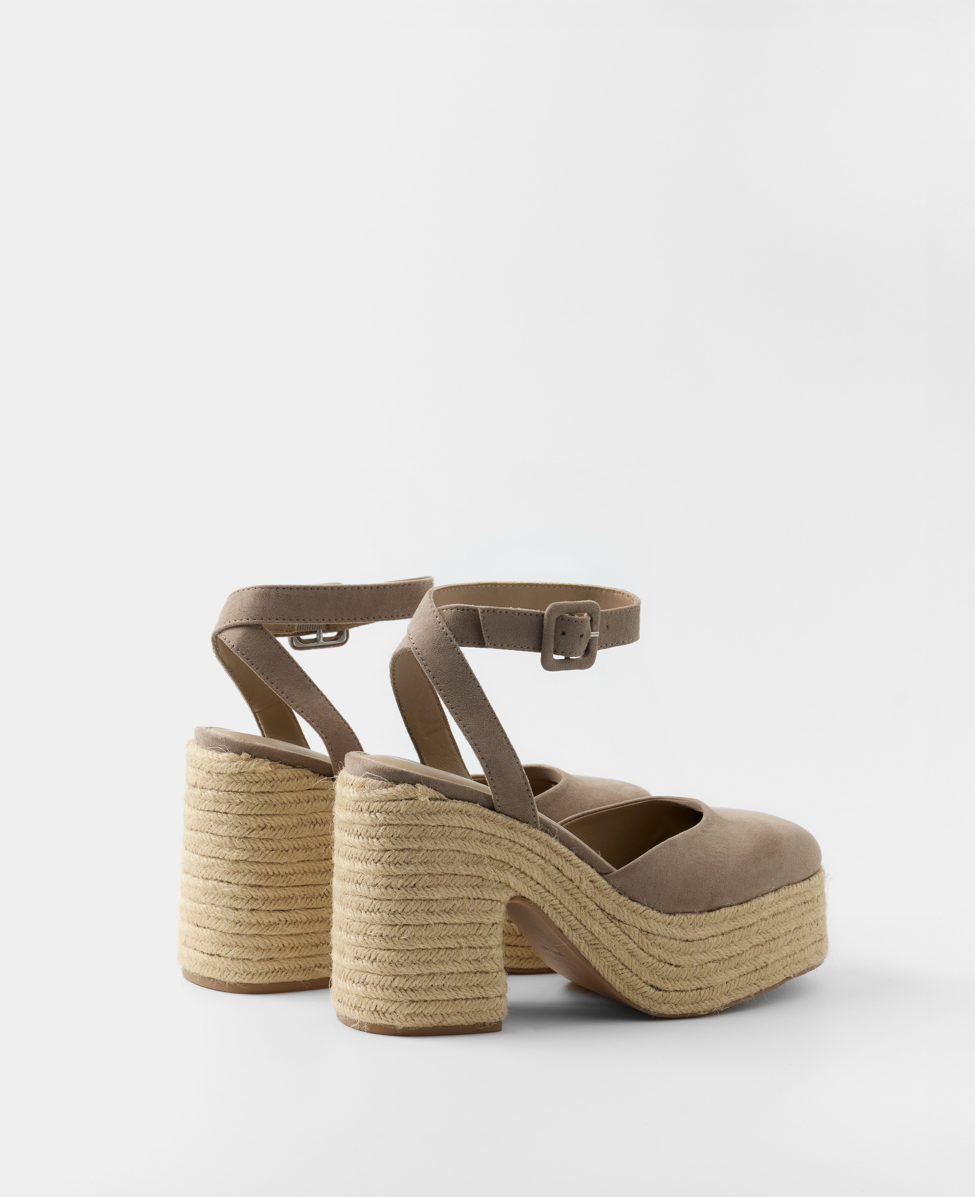 MIM Esparto Tina Topo Straw