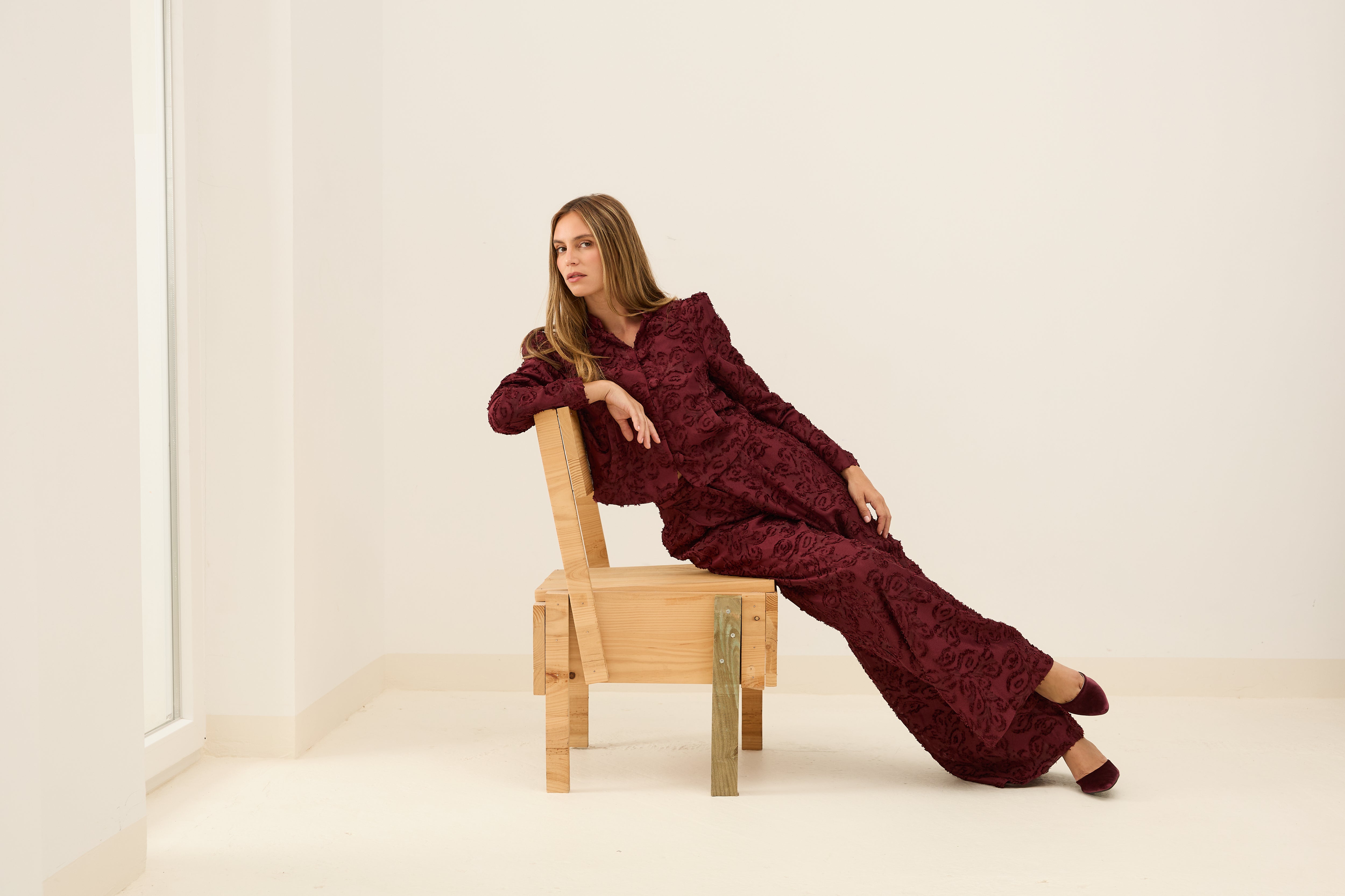 MIM Pantalón PANTALÓN BLADE BURDEOS