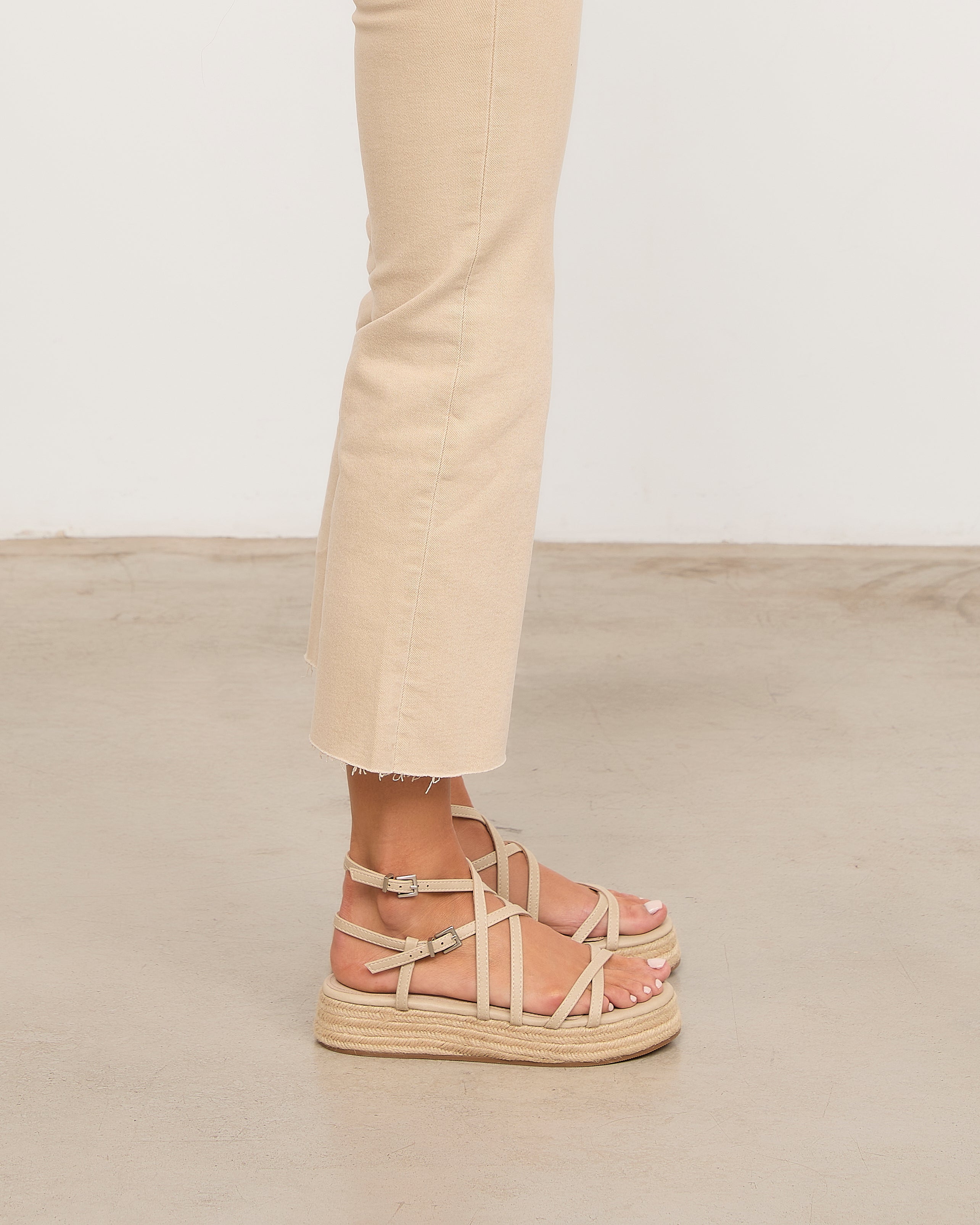 MIM Plataforma baja FORMENTOR ECRU