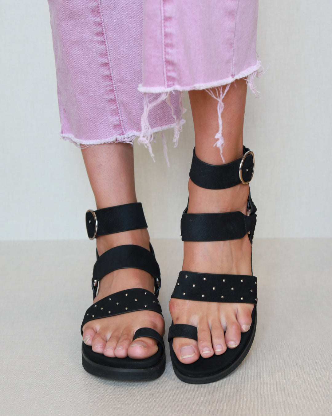 MIM Plataforma baja Simona Negro Studs