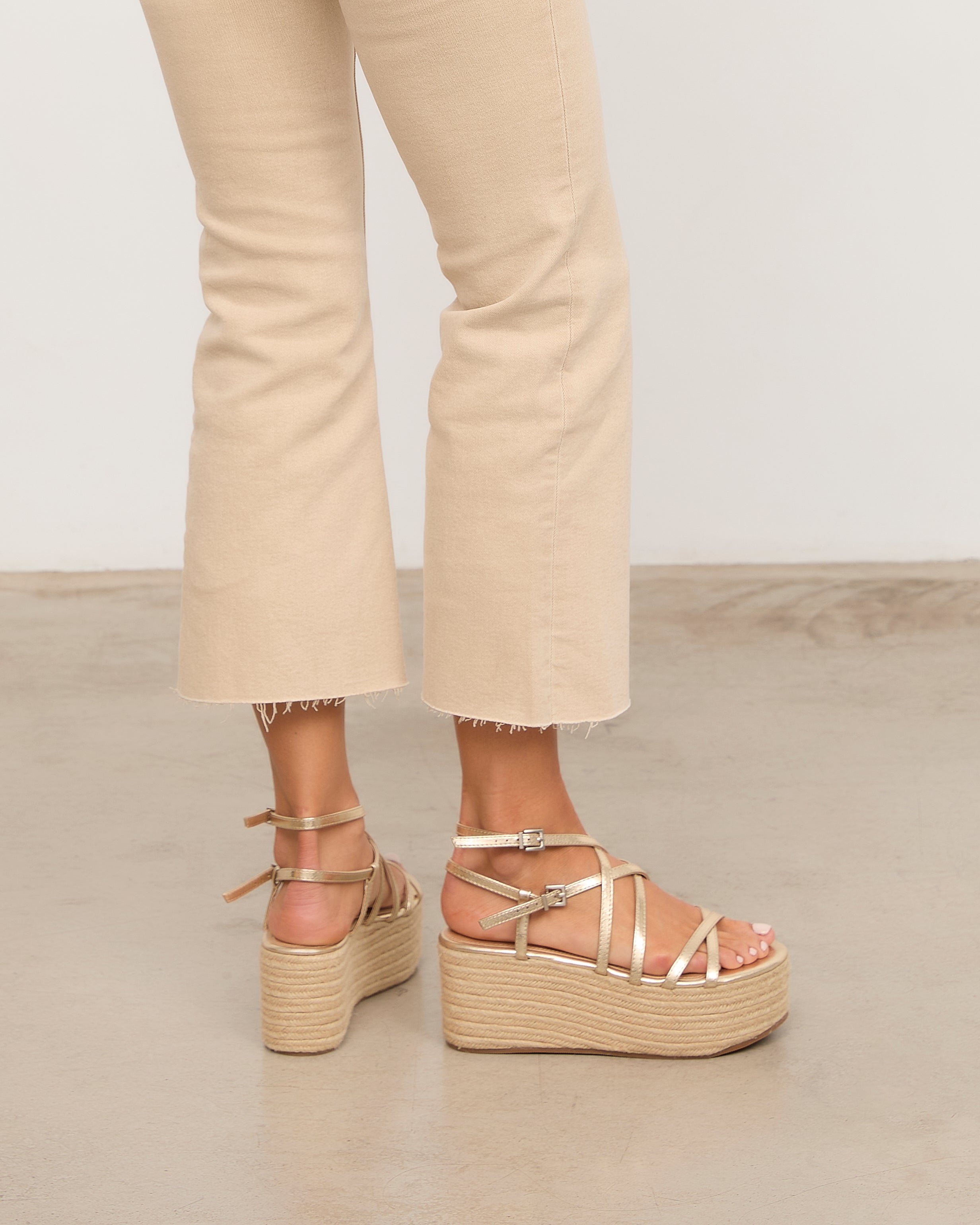 MIM Plataforma baja ZAHARA DORADO