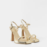 MIM Sandalia de tacón ALAIA DORADO