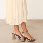 MIM Sandalia de tacón BAZ METALIZADO