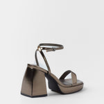 MIM Sandalia de tacón BAZ METALIZADO