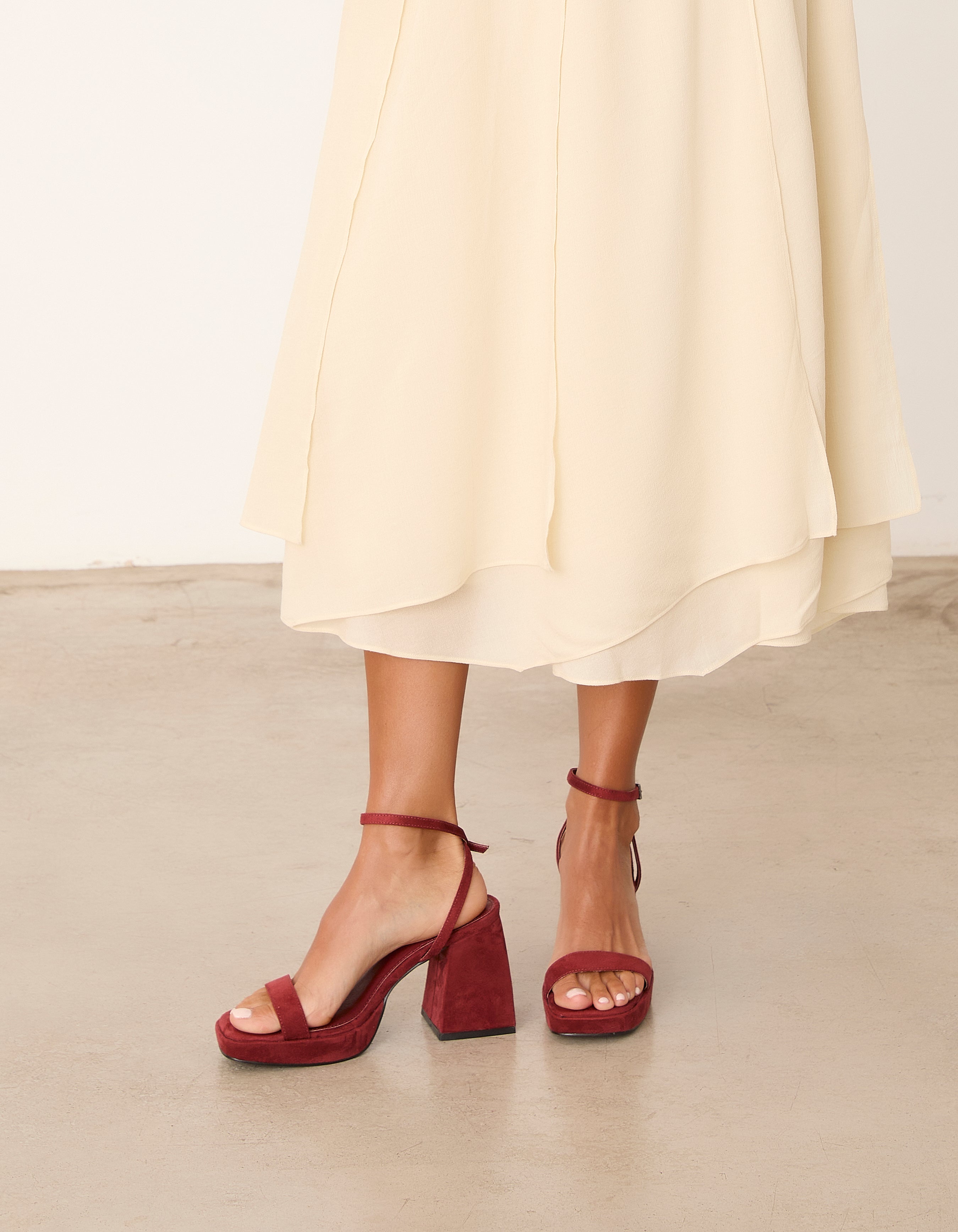 MIM Sandalia de tacón BAZ TEJA