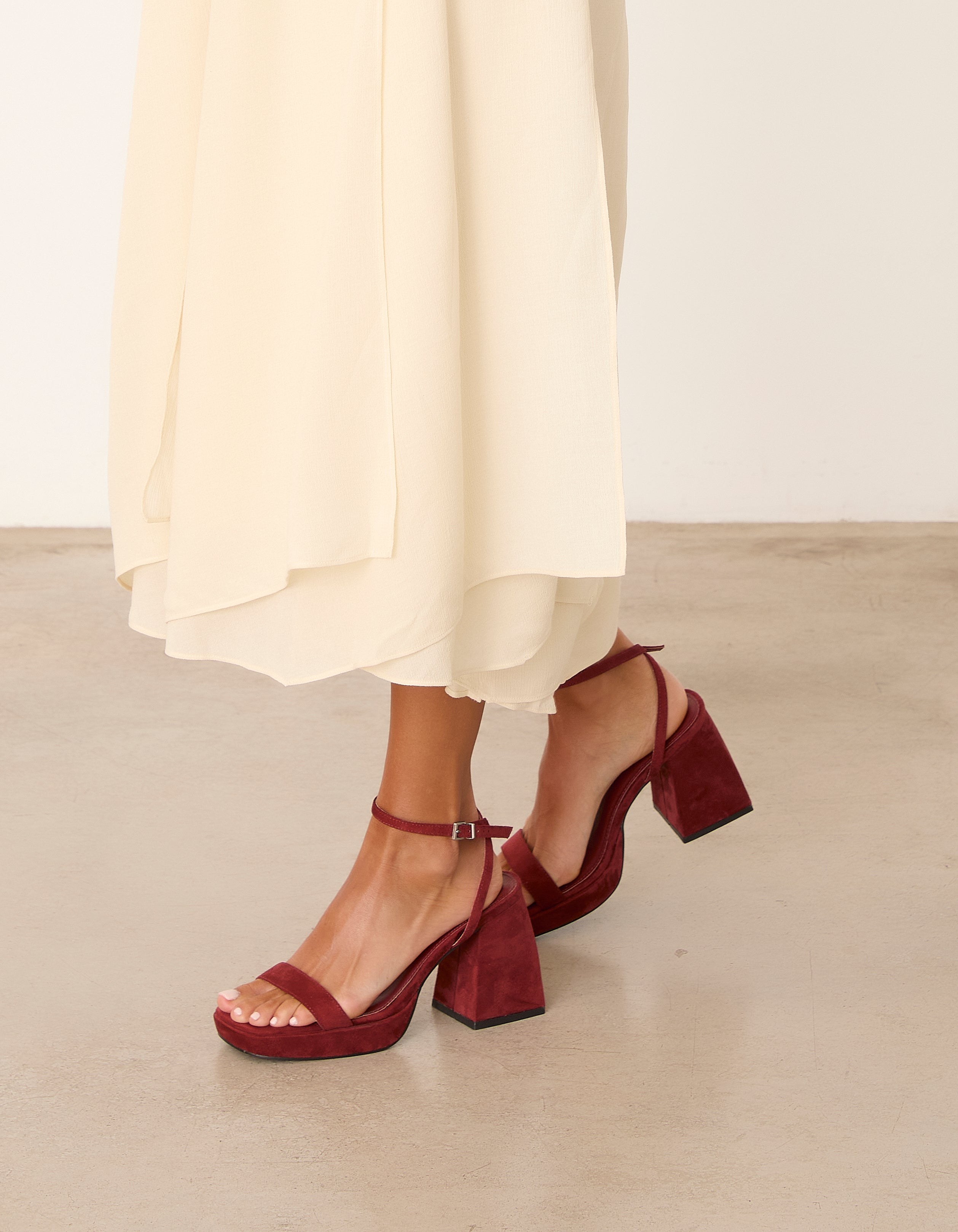 MIM Sandalia de tacón BAZ TEJA