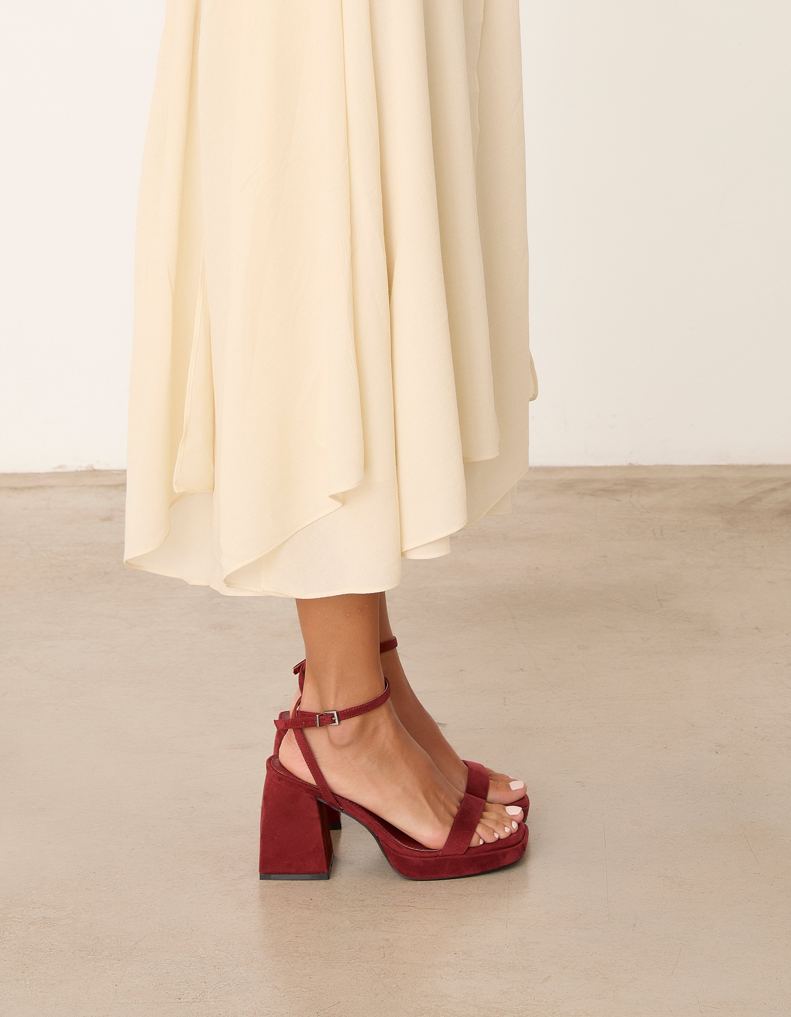 MIM Sandalia de tacón BAZ TEJA