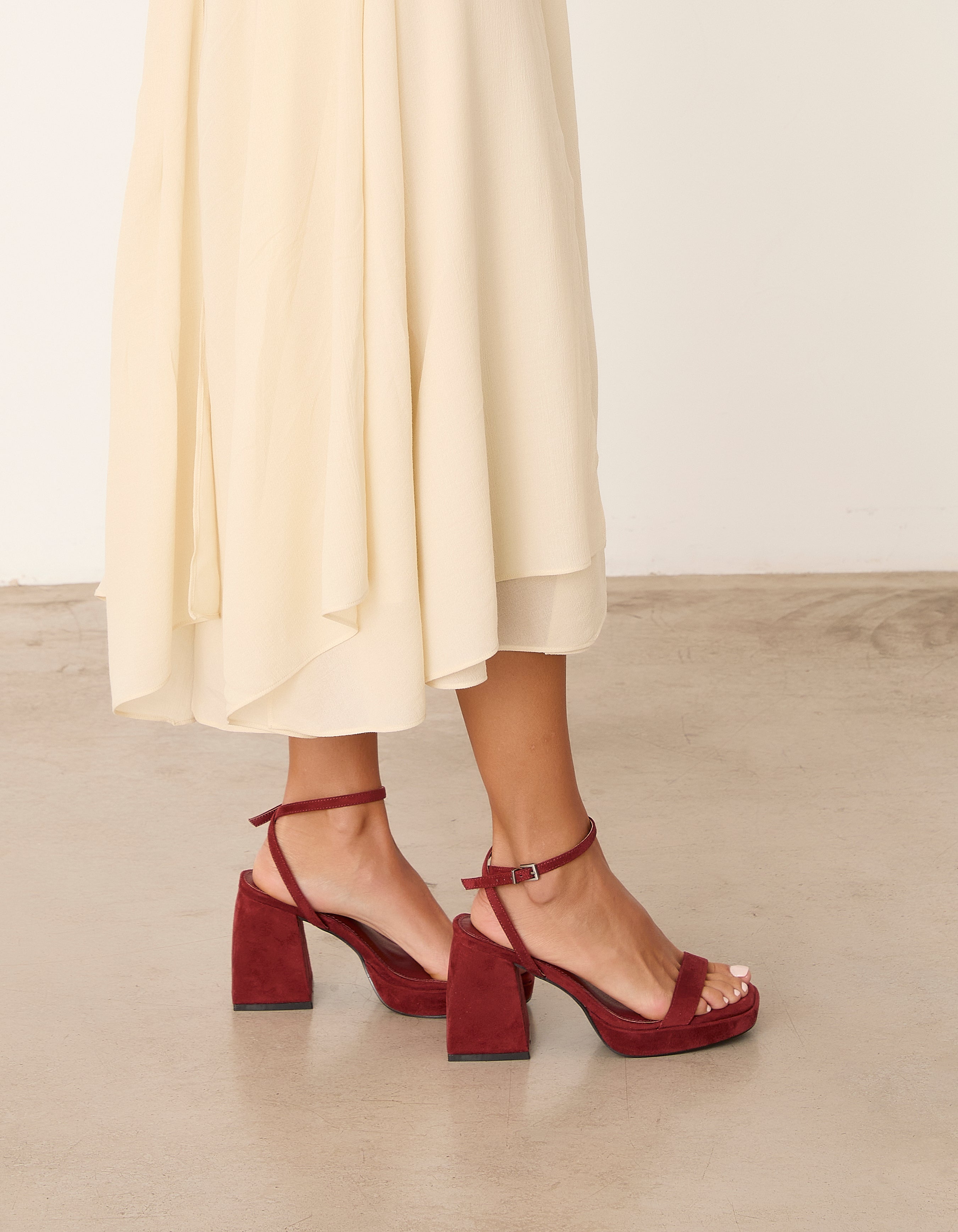 MIM Sandalia de tacón BAZ TEJA