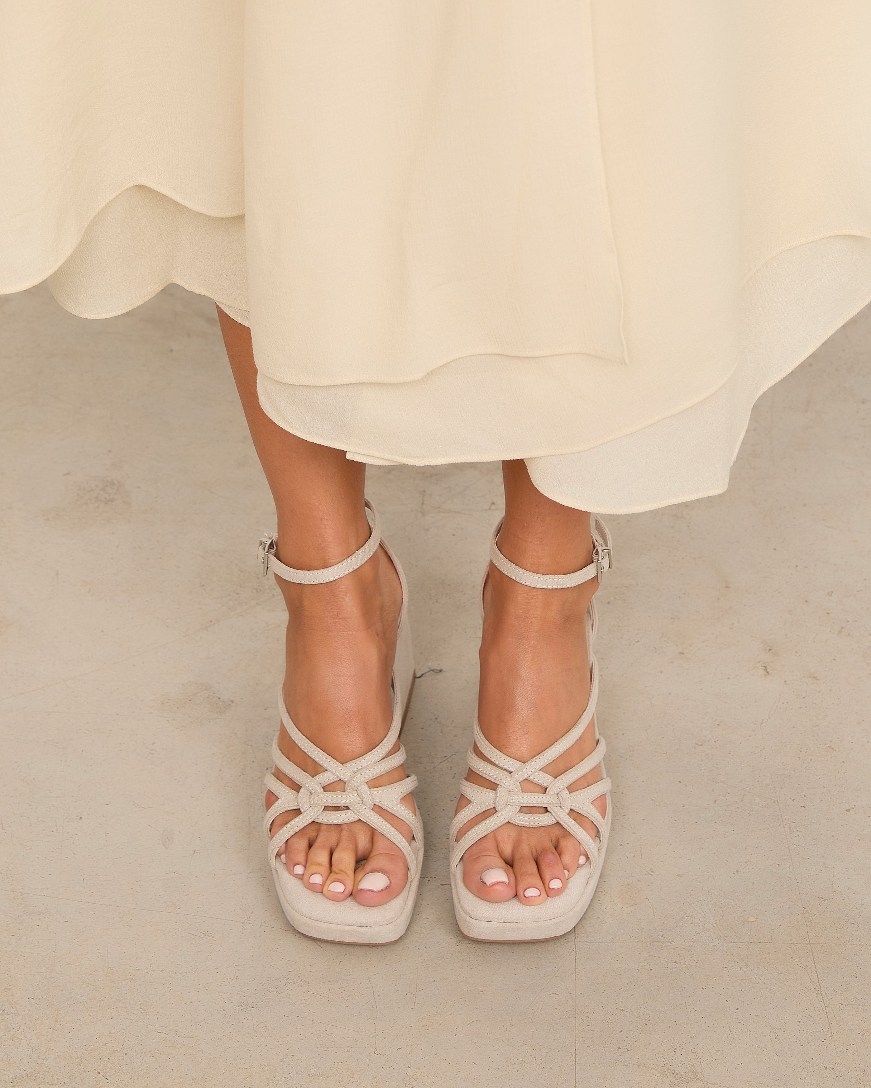 MIM Sandalia de tacón Brat Topo