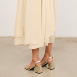 MIM Sandalia de tacón CLOE DORADO