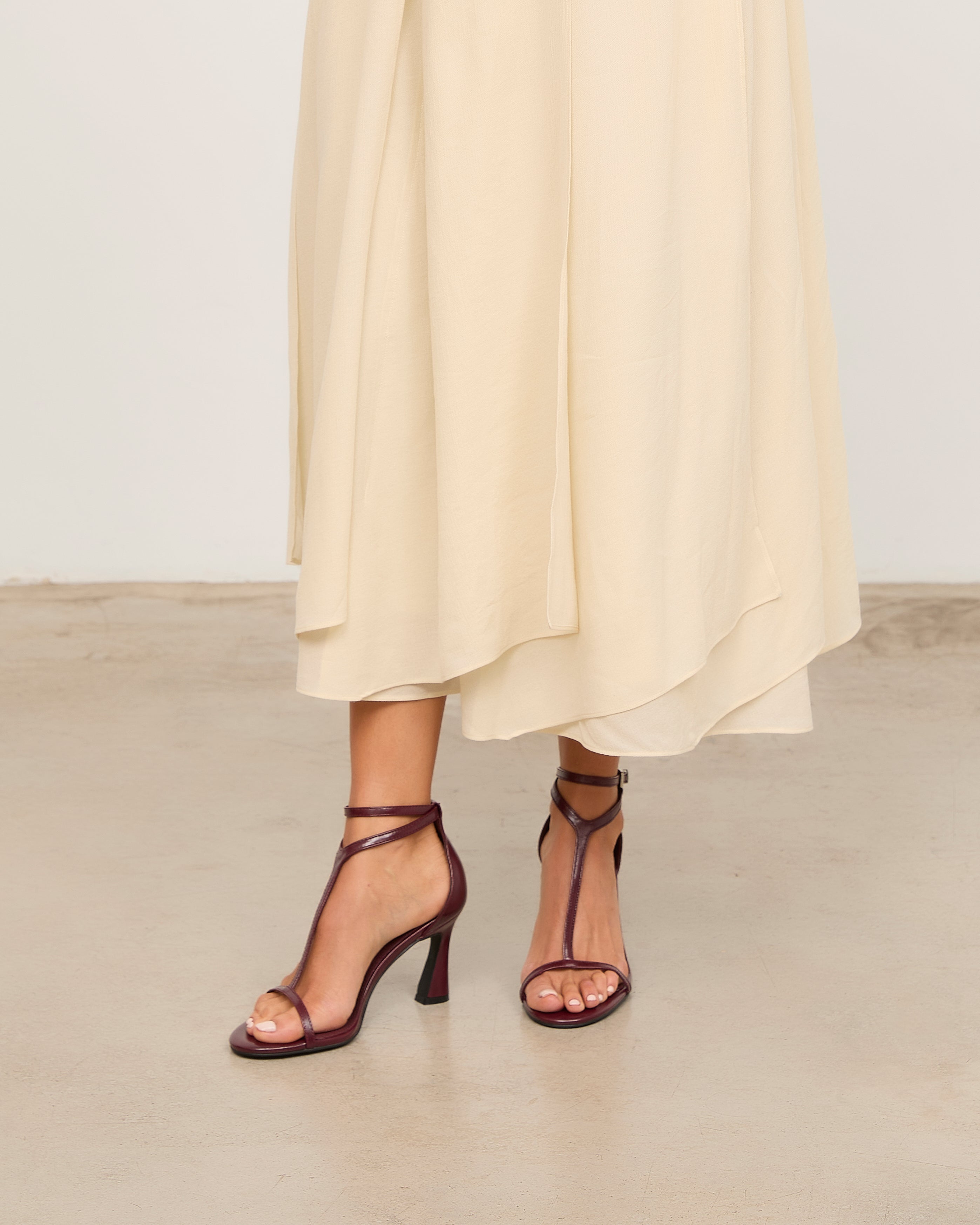 MIM Sandalia de tacón EDNA BURDEOS