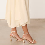 MIM Sandalia de tacón ELIOT DORADO