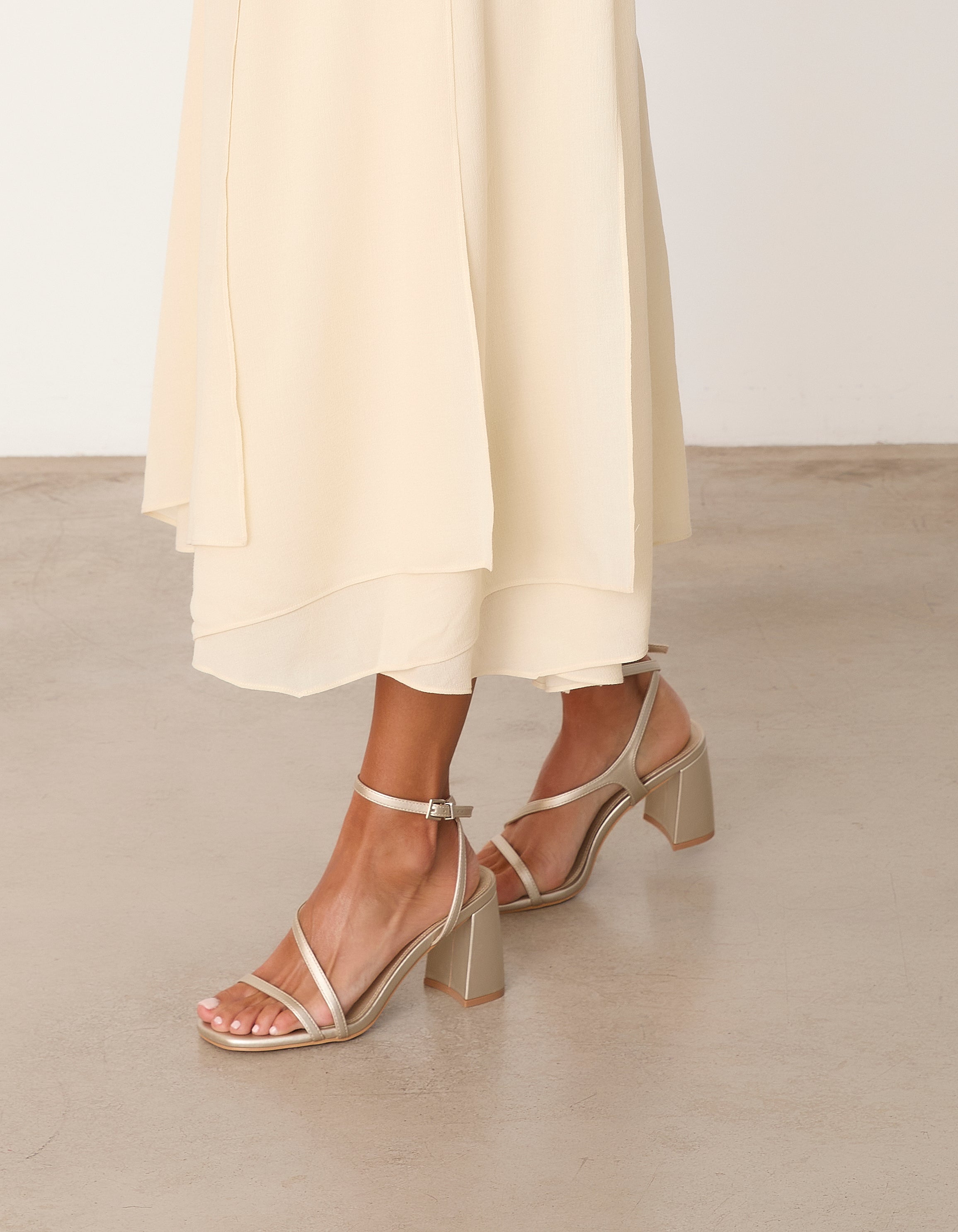 MIM Sandalia de tacón GYN CHAMPAN