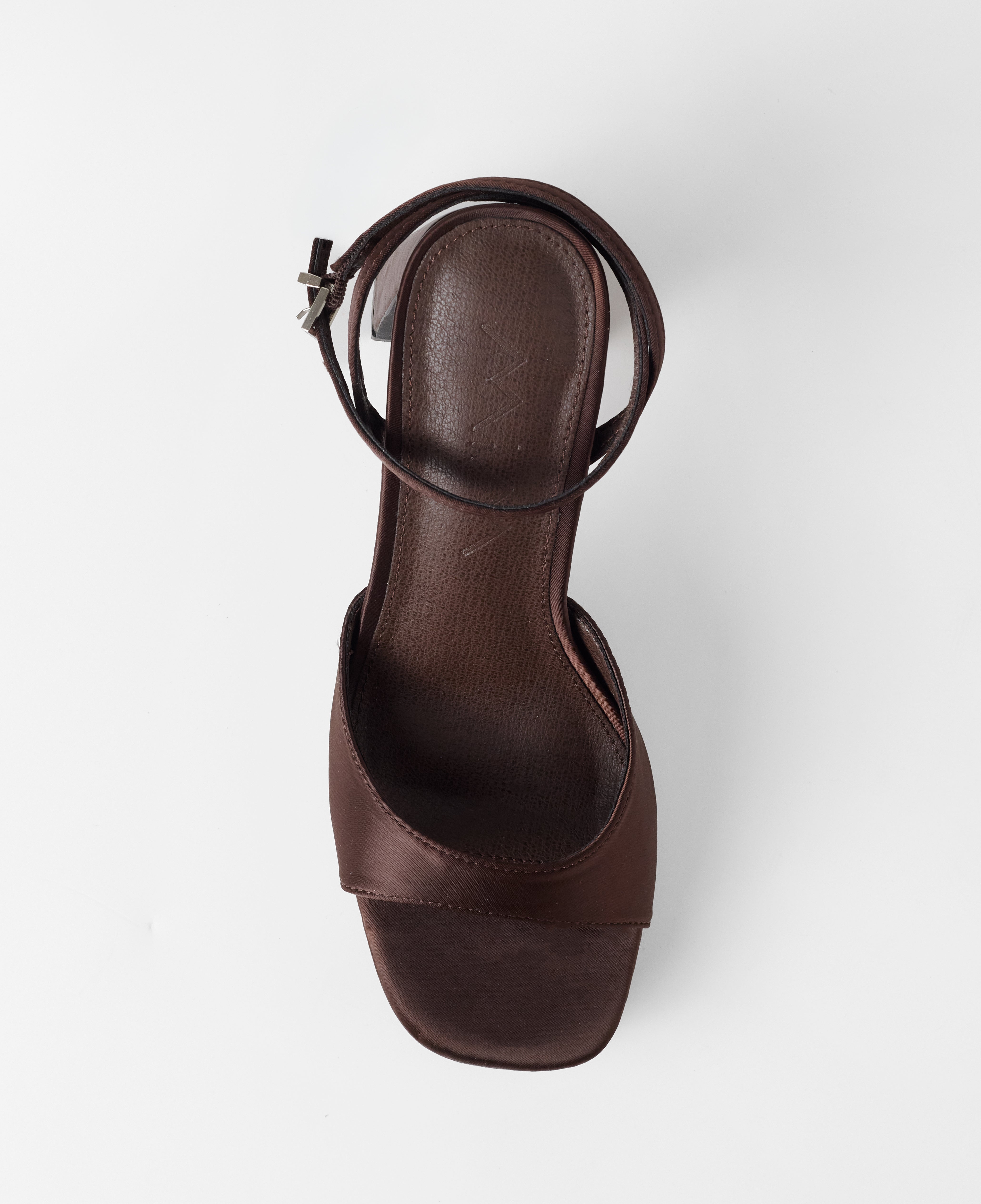 MIM Sandalia de tacón IMA CHOCOLATE SATIN
