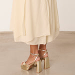 MIM Sandalia de tacón IMA DORADO