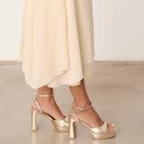 MIM Sandalia de tacón IMA DORADO