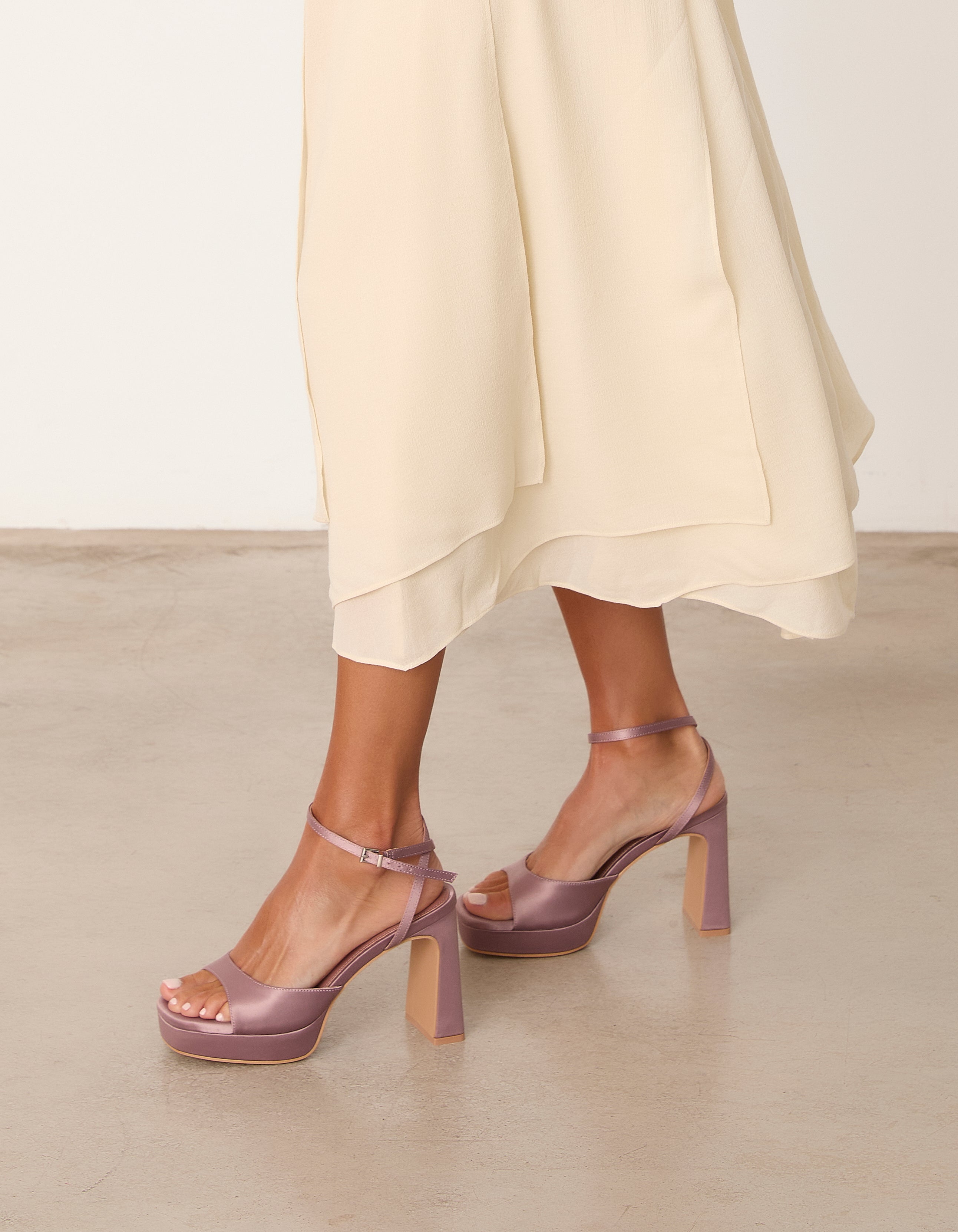 MIM Sandalia de tacón IMA MALVA