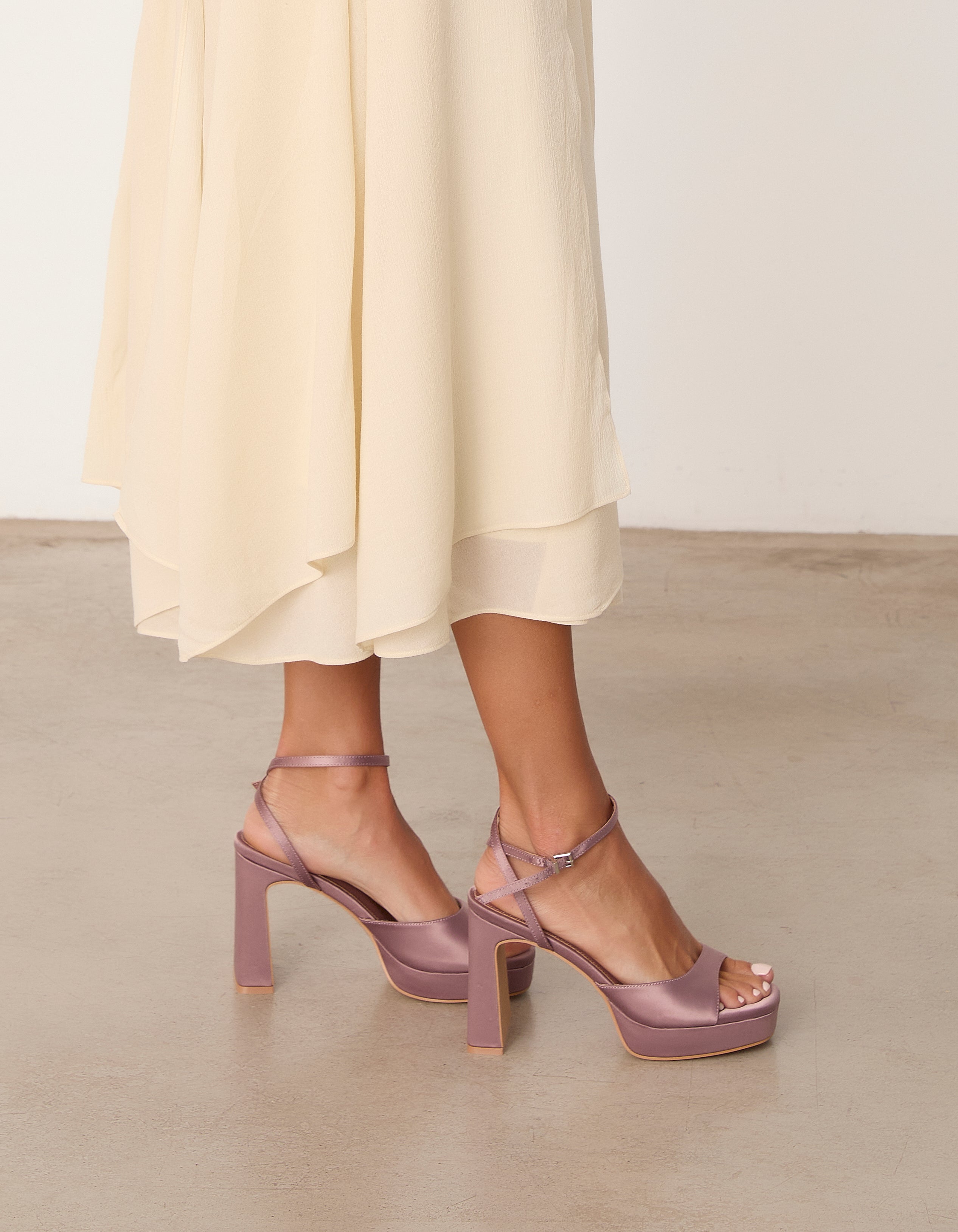 MIM Sandalia de tacón IMA MALVA