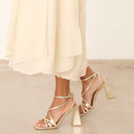 MIM Sandalia de tacón Jan Dorado