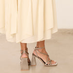 MIM Sandalia de tacón JAN GRIS SATIN