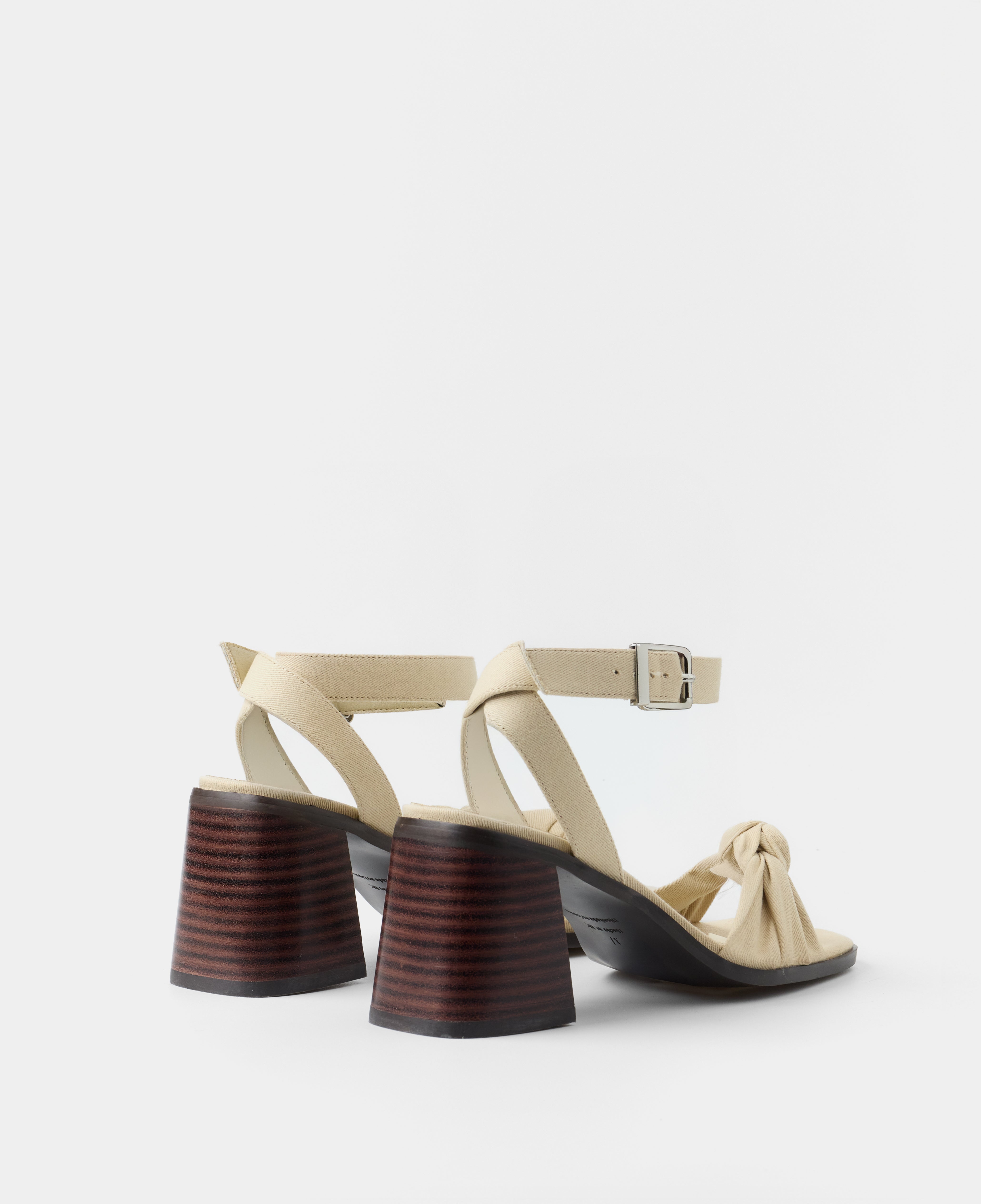 MIM Sandalia de tacón LIANE BEIGE