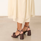 MIM Sandalia de tacón LUA CHOCOLATE