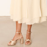 MIM Sandalia de tacón LUA DORADO