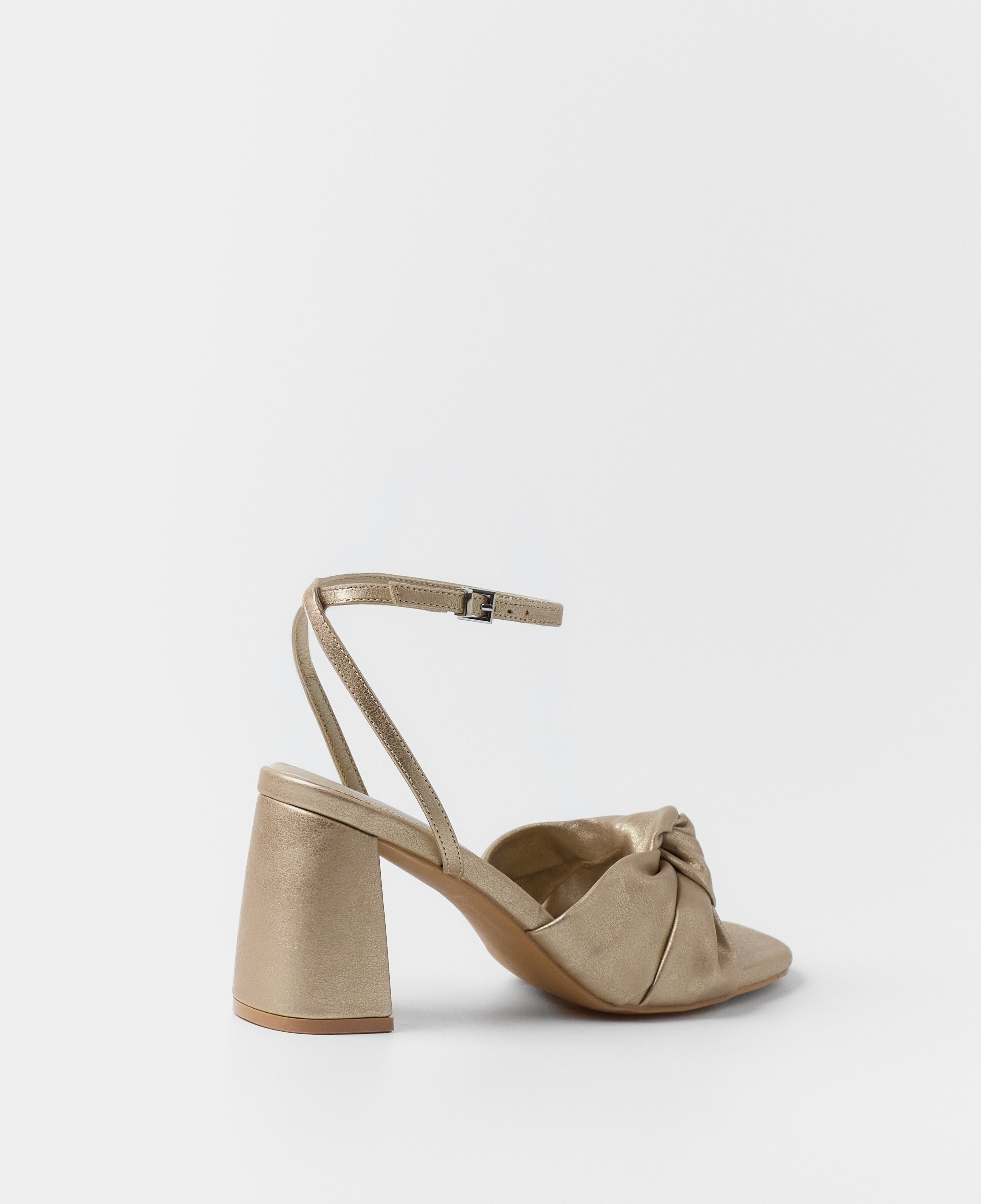 MIM Sandalia de tacón LUA DORADO