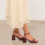 MIM Sandalia de tacón MANE BURDEOS