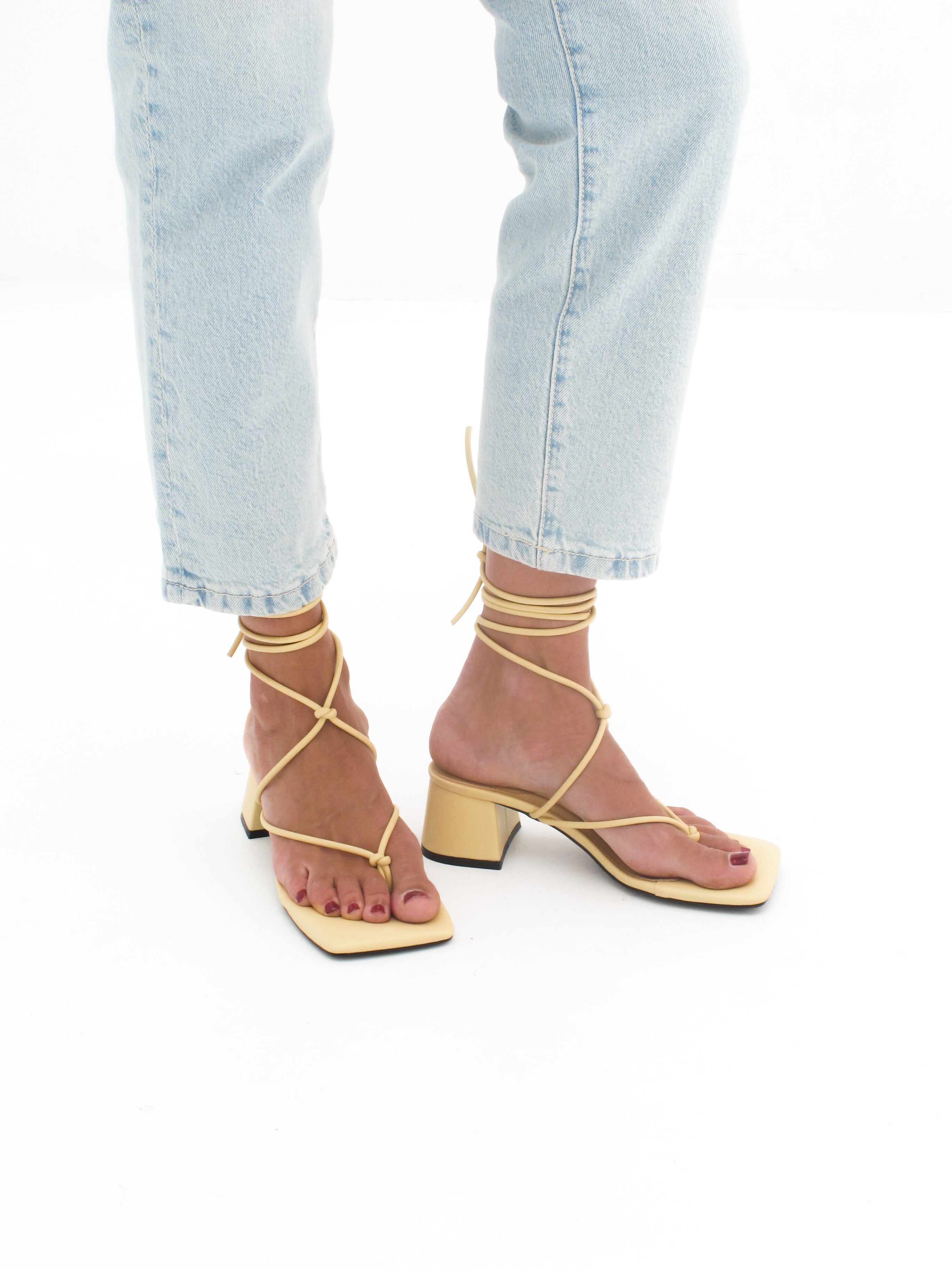 MIM Sandalia de tacón Missy Amarillo