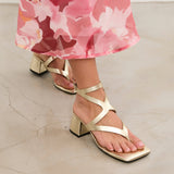 MIM Sandalia de tacón Morey Dorado