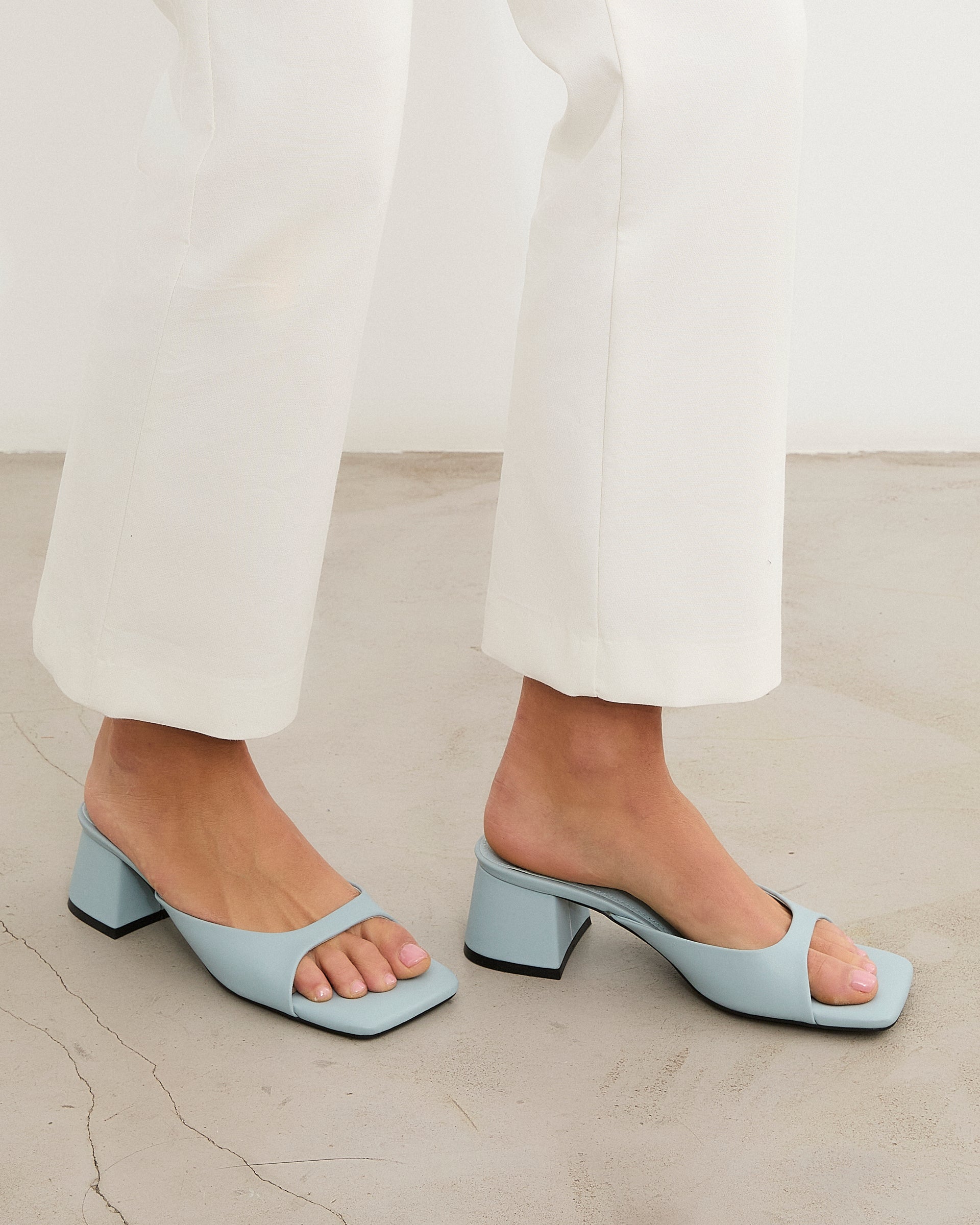 MIM Sandalia de tacón Murfy Celeste