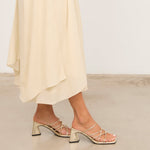 MIM Sandalia de tacón NATS DORADO