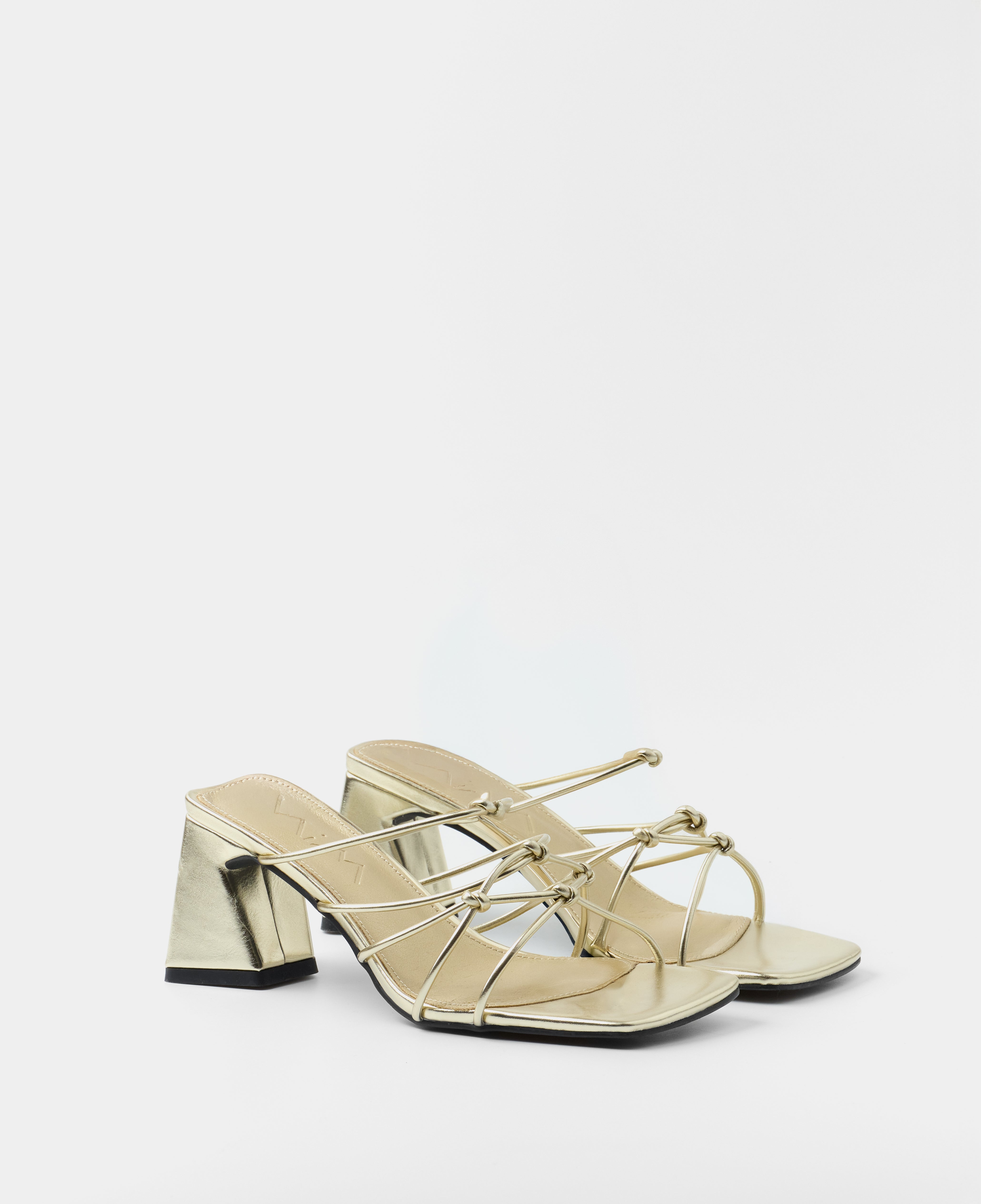 MIM Sandalia de tacón NATS DORADO