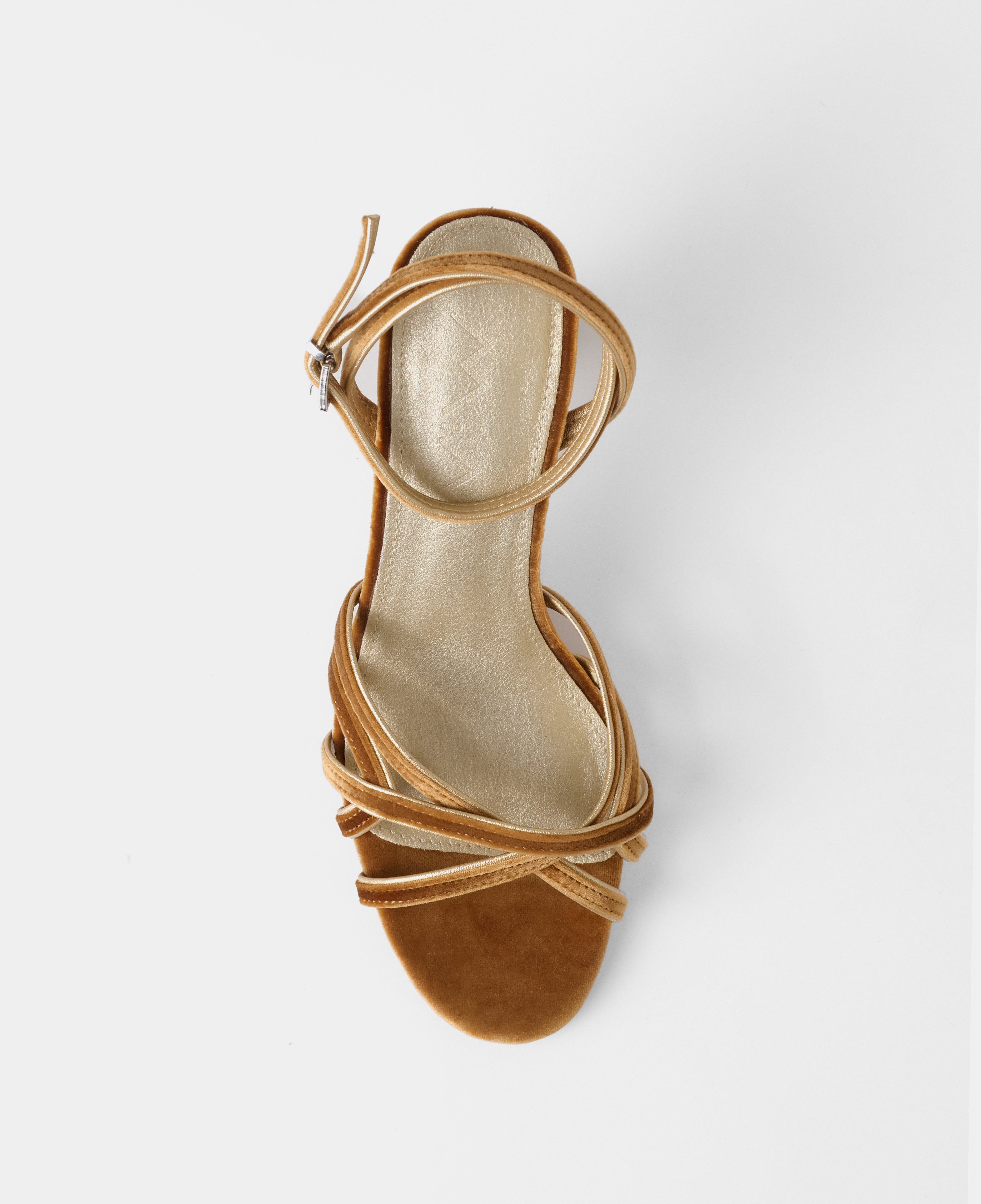 MIM Sandalia de tacón NYA PETIT OCRE VELVET