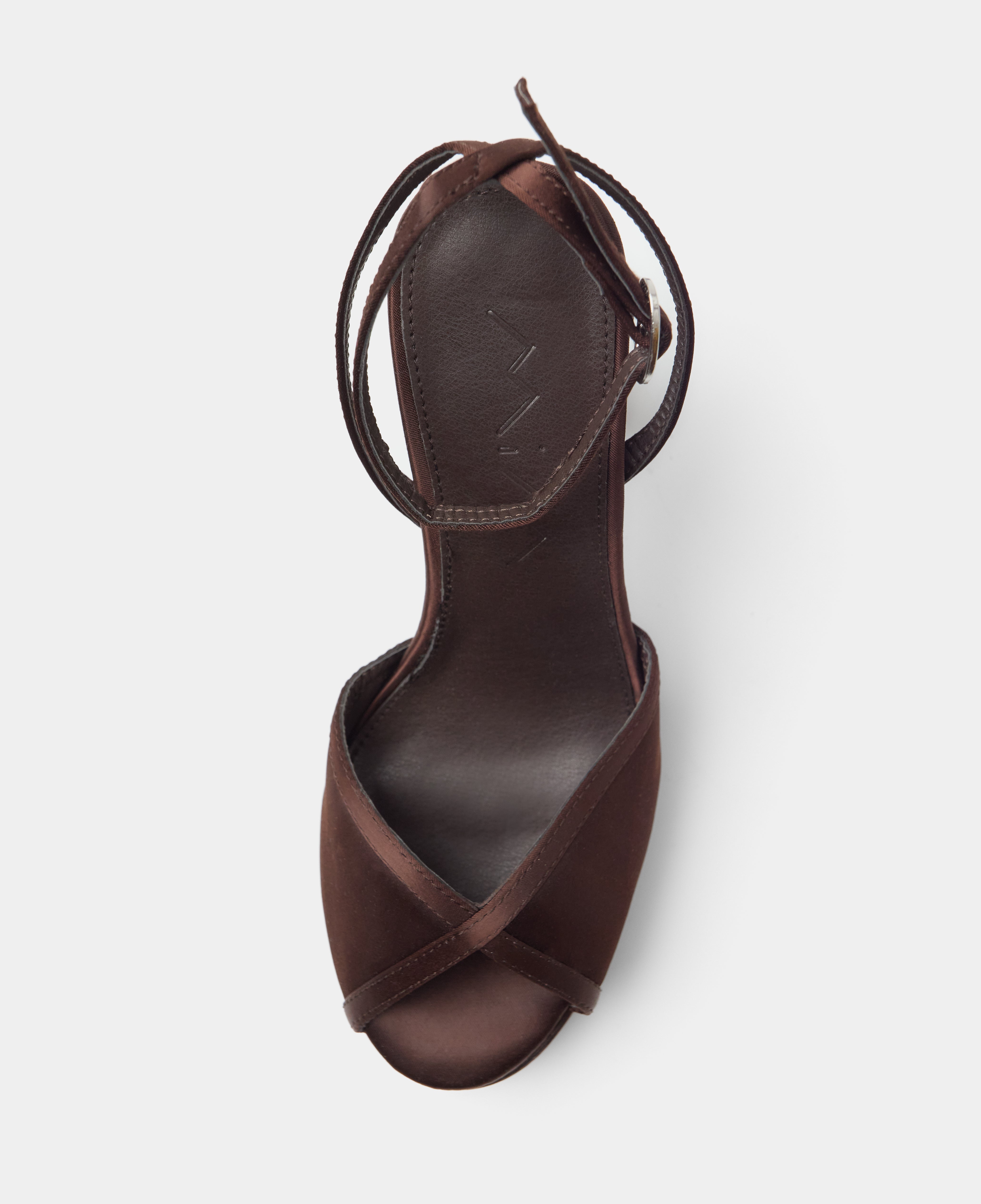 MIM Sandalia de tacón OCLA CHOCOLATE SATIN