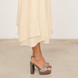 MIM Sandalia de tacón OCLA GRIS SATIN