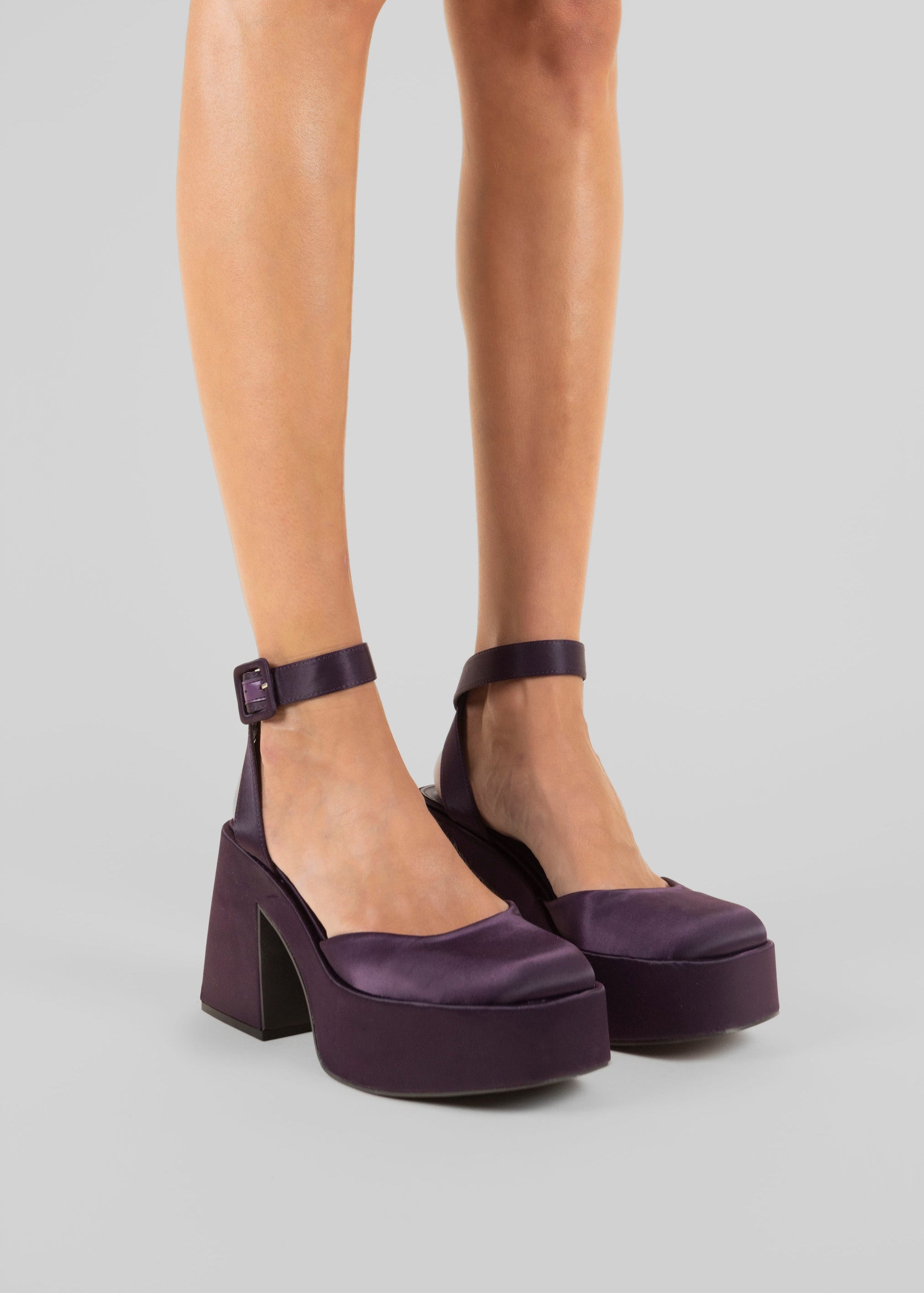 MIM Sandalia de tacón TINA MORADO