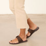 MIM Sandalia plana LOLA CHOCOLATE SNAKE