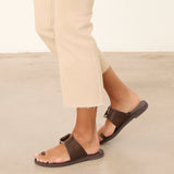 MIM Sandalia plana LOLA CHOCOLATE SNAKE