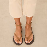 MIM Sandalia plana TEN CAMEL